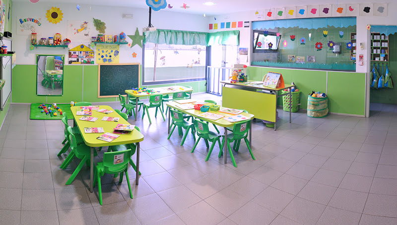 Jardín de Cuentos-empresa-de-granada